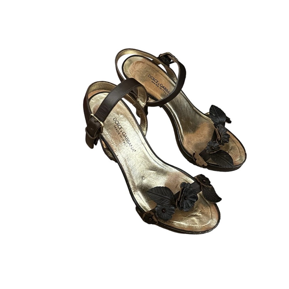 Vintage Dolce & Gabbana Leather Flower Embellished Heels
